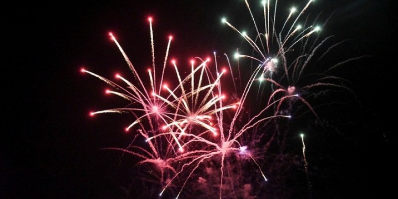 Navidad: indignaci�n de rescatistas por el uso excesivo de pirotecnia